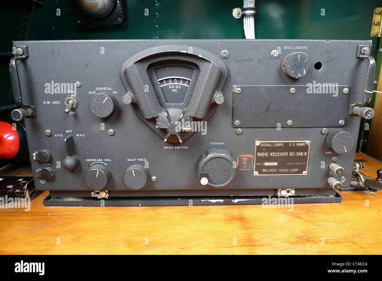 RADIO SET B17 WW2 VINTAGE BOMBER REPUBLIC FIELD LONG ISLAND NEW YORK USA  Stock Photo - Alamy