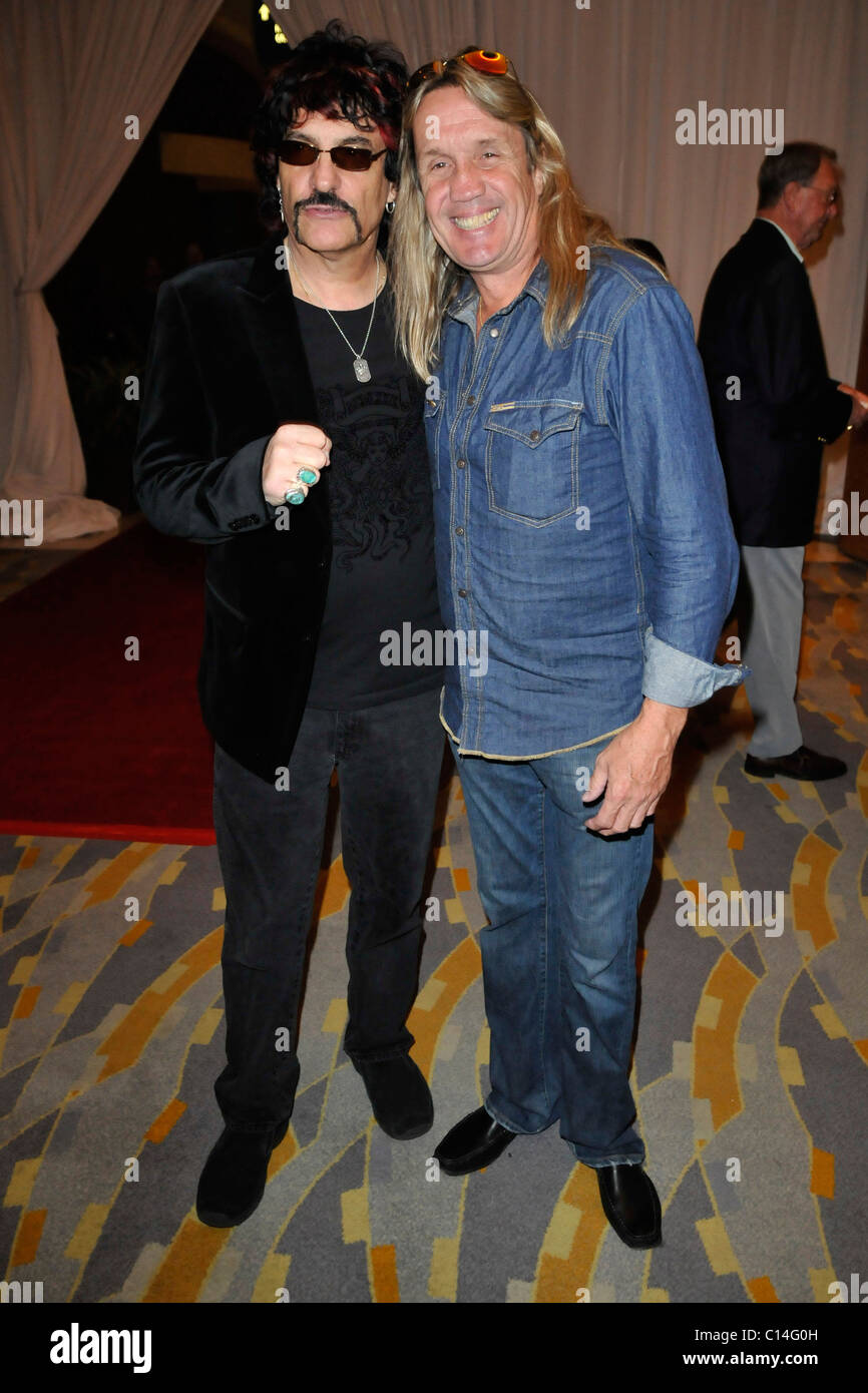 Carmine Appice and Nikko McBrain at the Seminole Hard Rock Hotel and Casino Hollywood, Florida - 25.01.09 Stock Photo