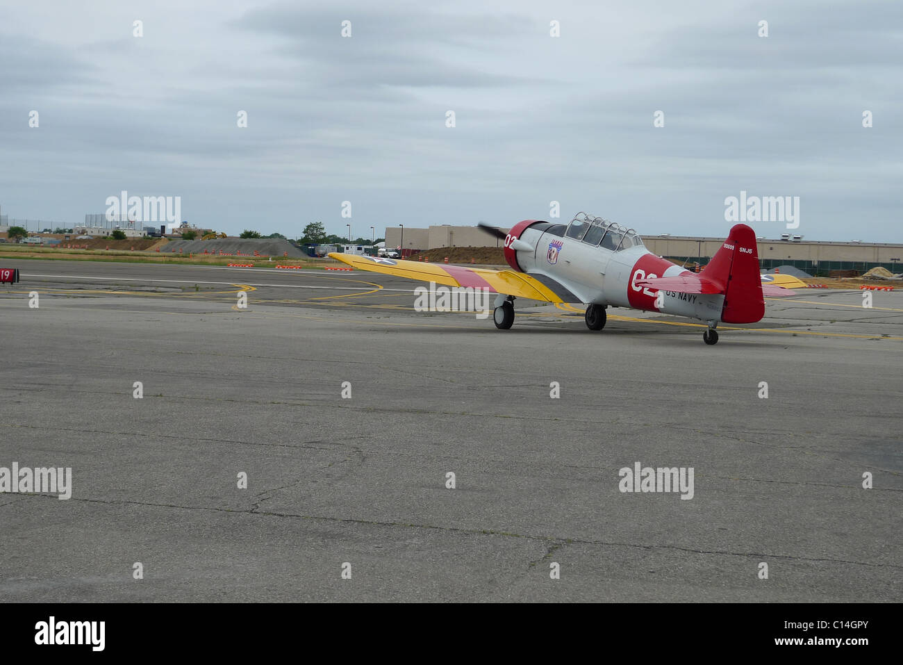 TEXAS TRAINER WW2 VINTAGE PLANE REPUBLIC FIELD LONG ISLAND NEW YORK