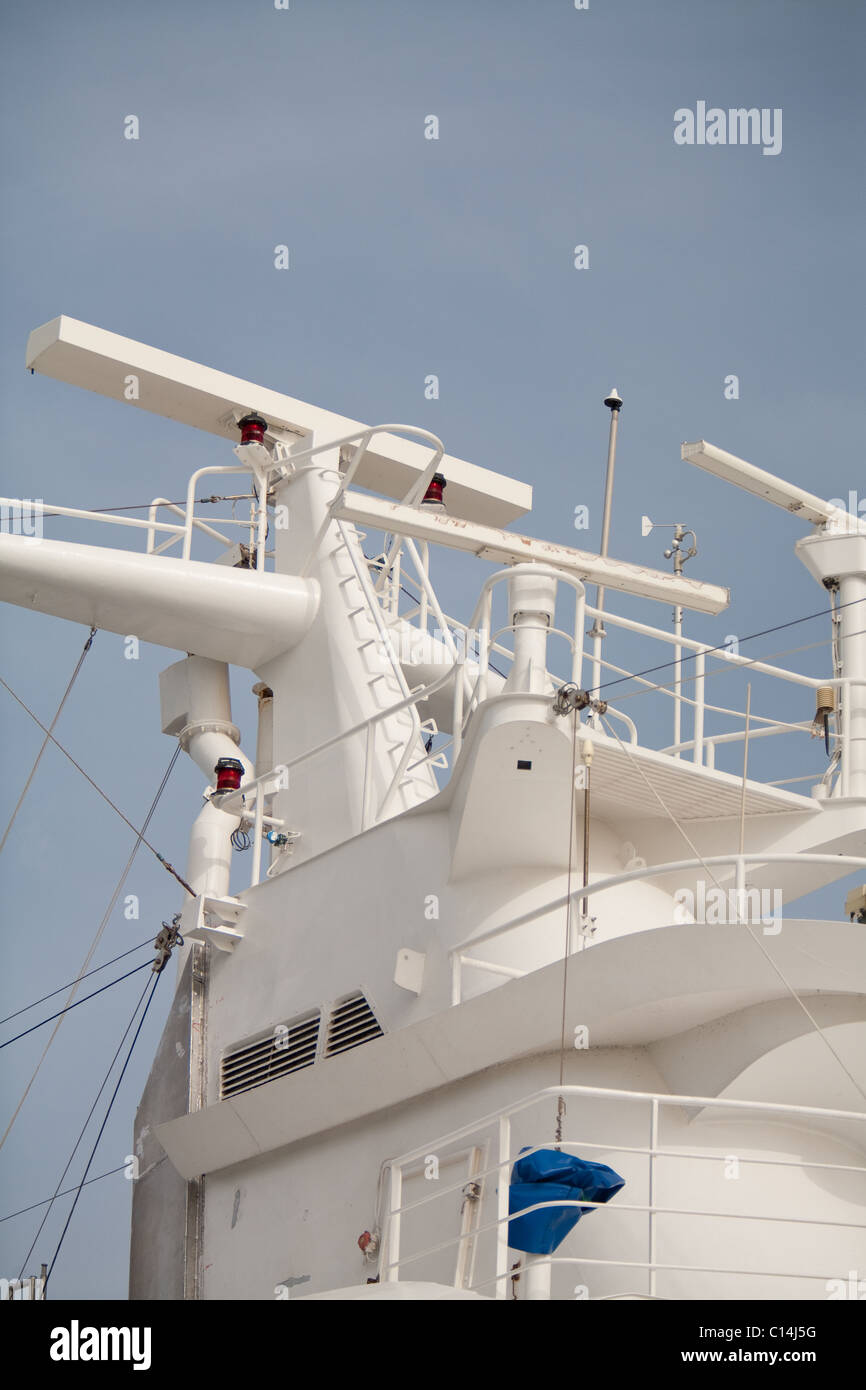 Passenger ship Radar scanners Stock Photo Alamy