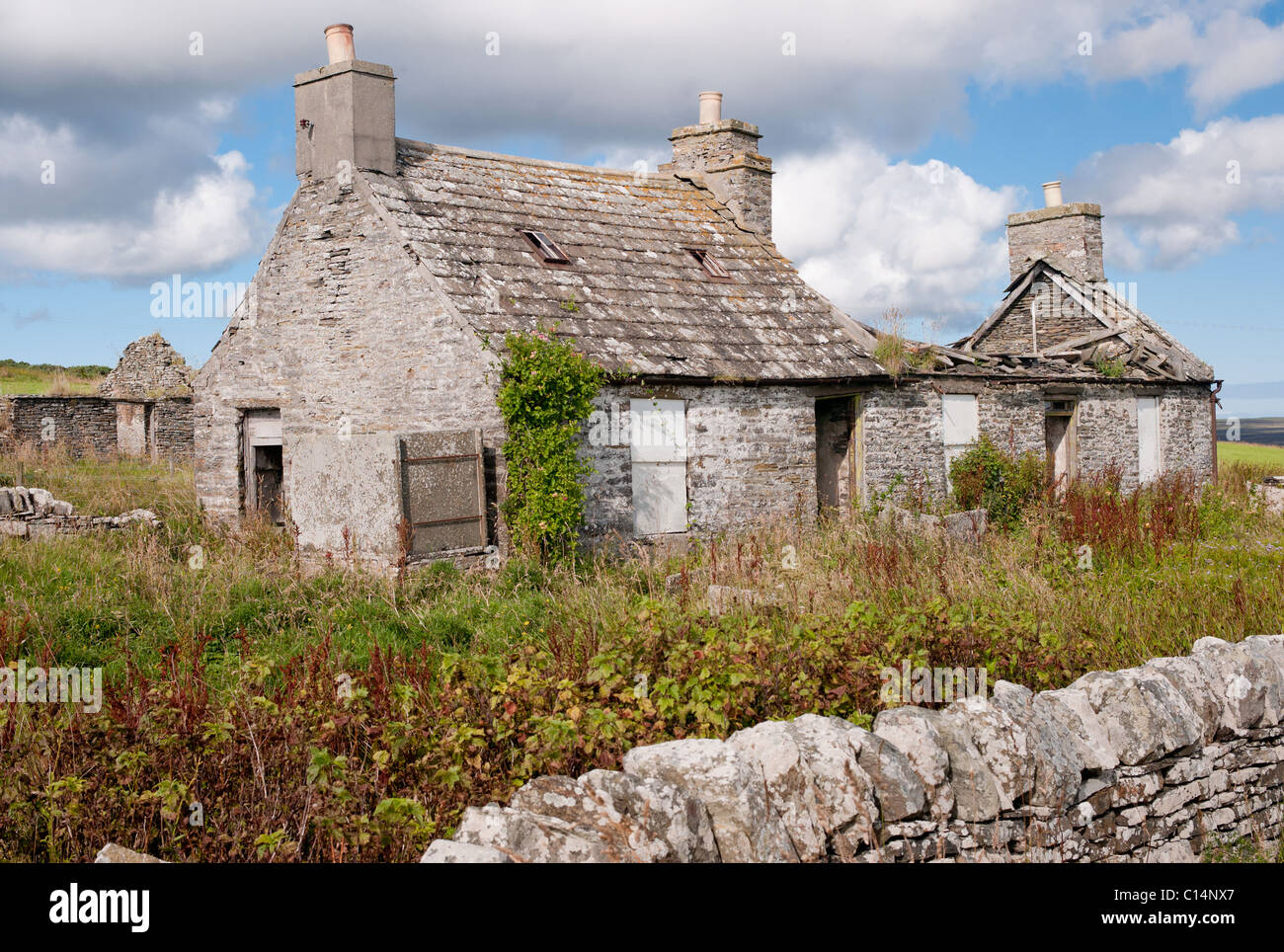 STONE HOUSE HIGHLAND HILL o'MANY STANES SCOTLAND UNITED KINGDOM Stock Photo - Alamy