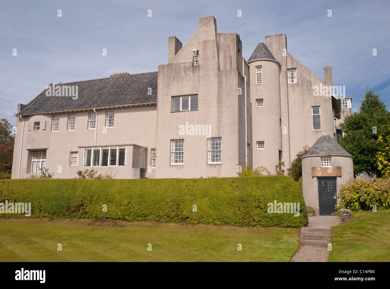 EXTERIOR VIEW RENNIE MACKINTOSH HILL HOUSE GLASGOW SCOTLAND UNITED KINGDOM Stock Photo