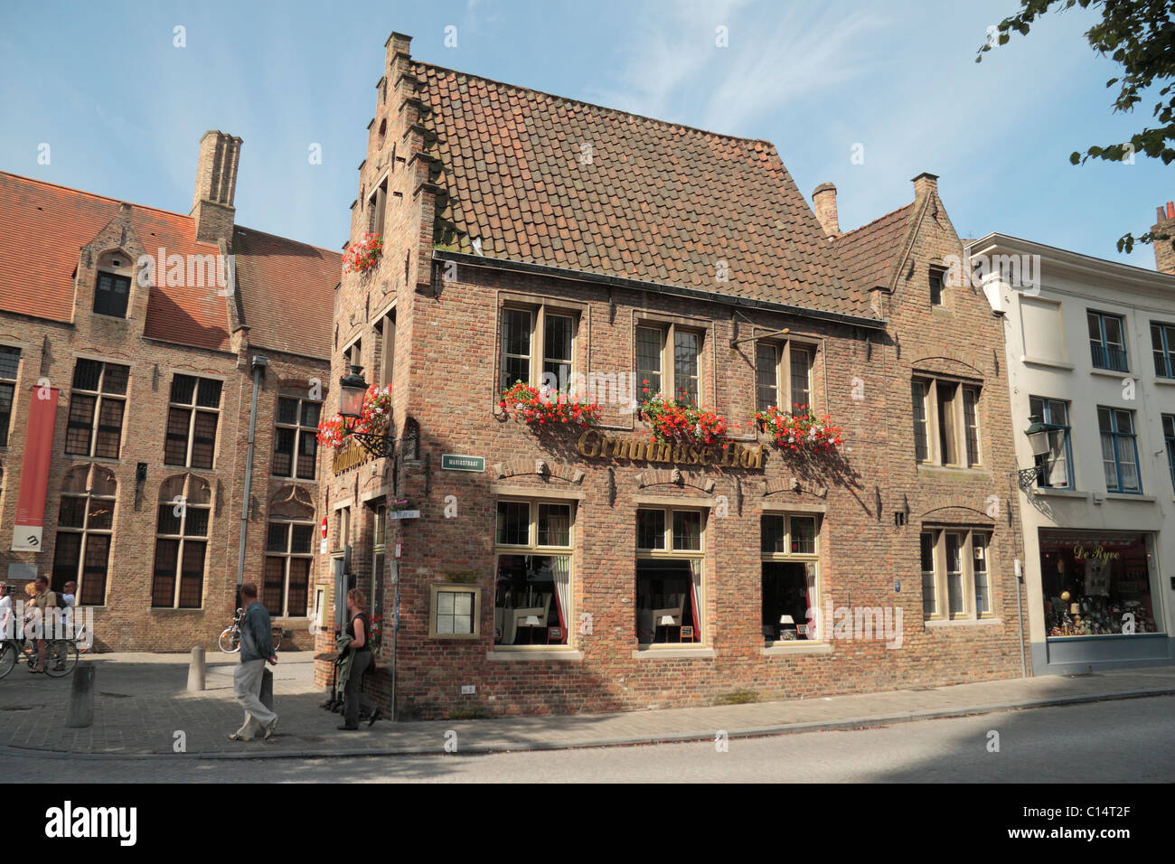 The highly rated and popular Gruuthuse Hof restaurant in the beautiful city of Bruges (Brugge), Belgium Stock Photo