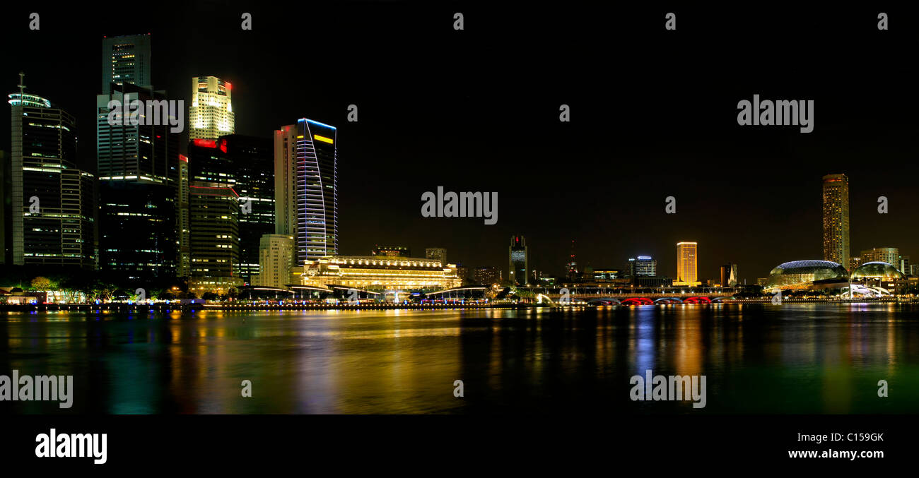 Singapore city skyscrapers hi-res stock photography and images - Alamy