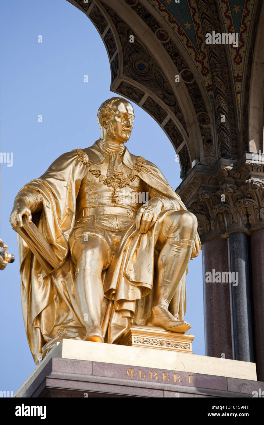 [Image: golden-statue-of-prince-albert-consort-t...C159N1.jpg]