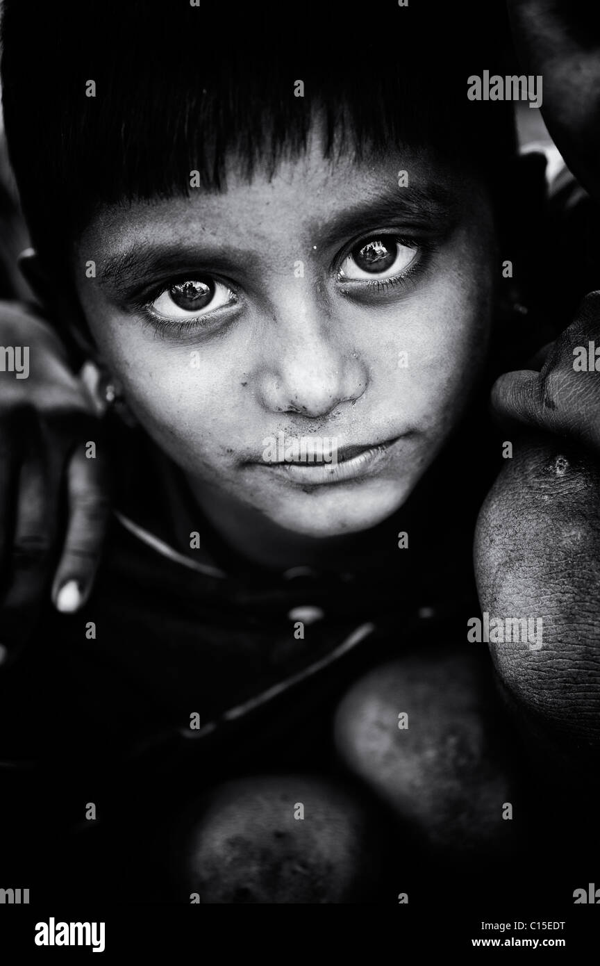 Gadia Lohar. Nomadic Rajasthan boy. India's wandering blacksmiths. Monochrome Stock Photo