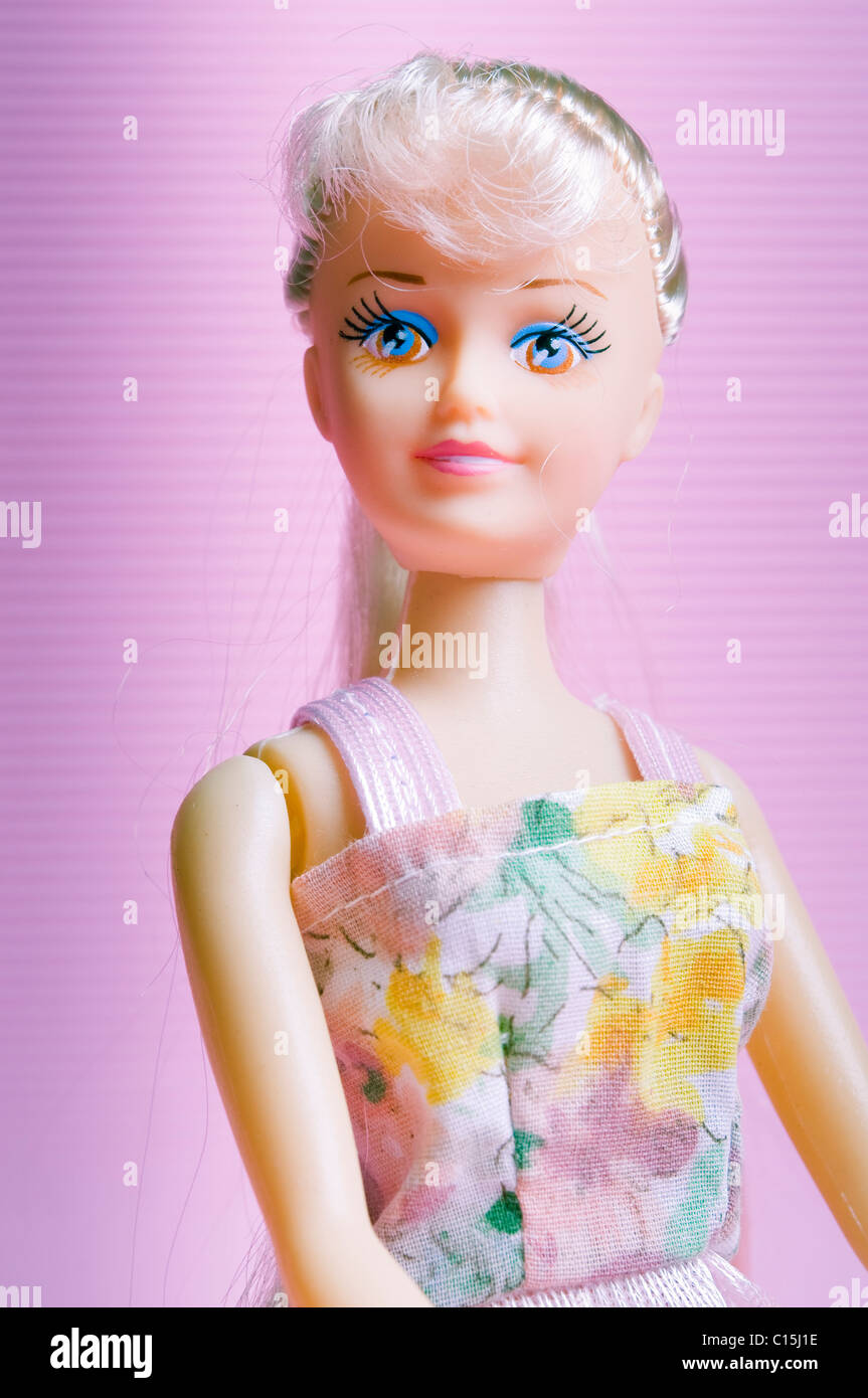 Pink Barbie Doll Wallpaper