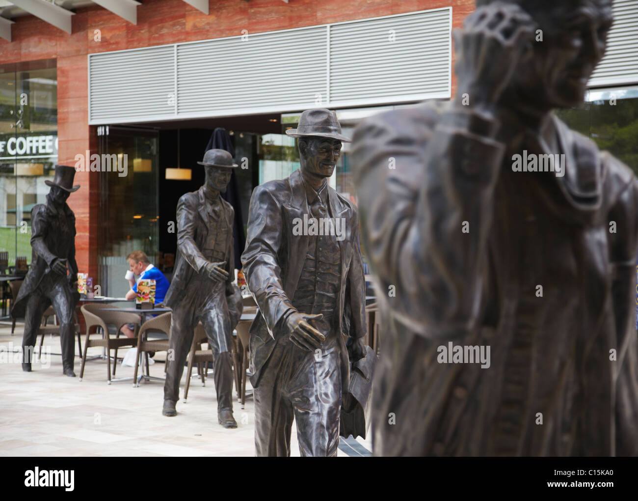 Sculpture art perth statue hires stock photography and images Alamy