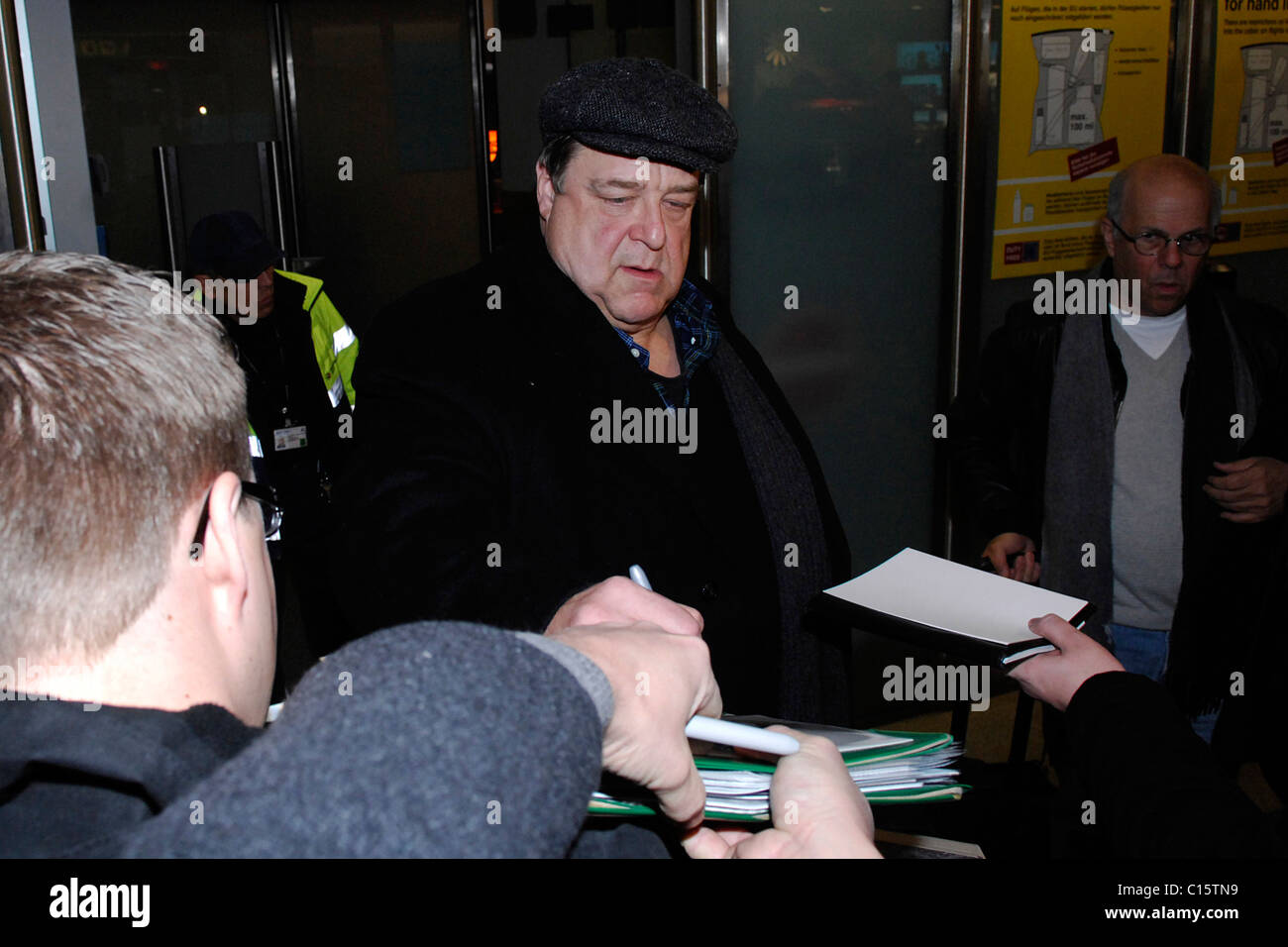John Goodman flying into Tegel Airport from New York at 8am for the Berlin Film Festival (Berlinale) Berlin, Germany - 07.02.09 Stock Photo