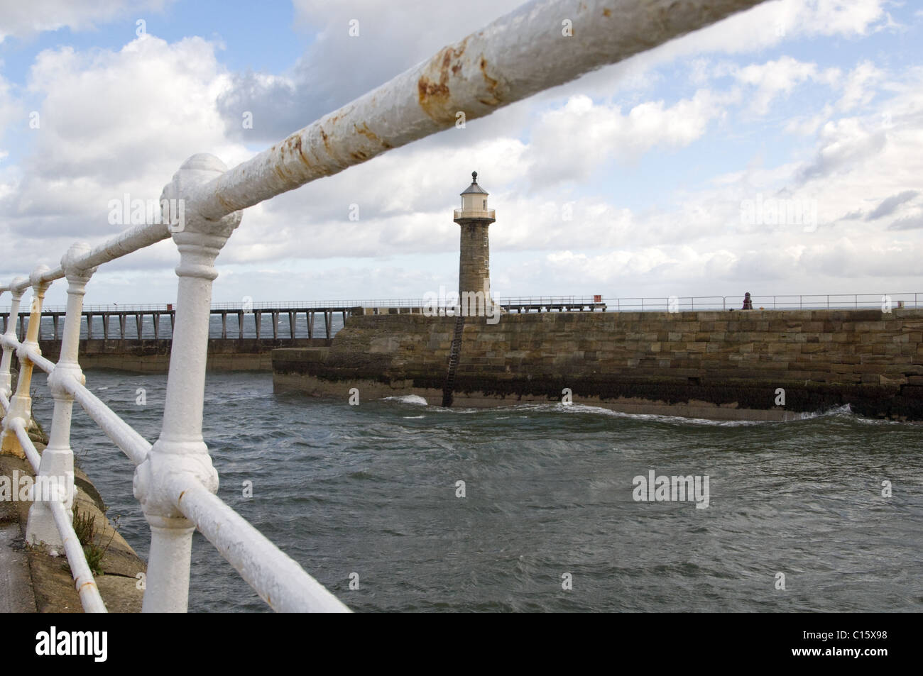 Lighthouse at Whitby on the North Yorkshire coast Stock Photo - Alamy