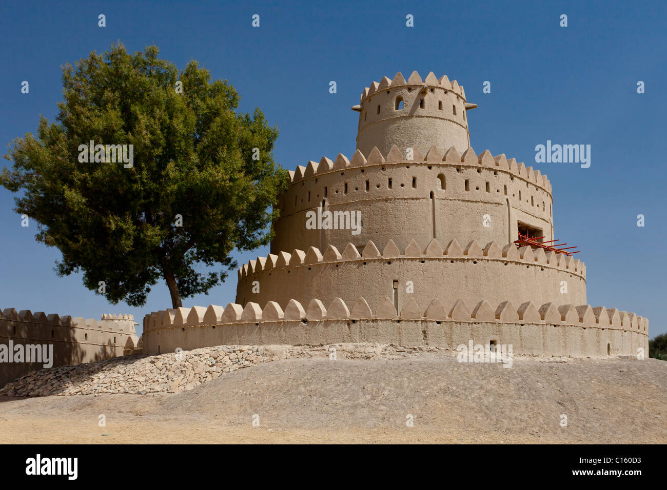 The Al Jahili fort in Al Ain, Abu Dhabi Emirate, Persian Gulf, UAE. Stock Photo