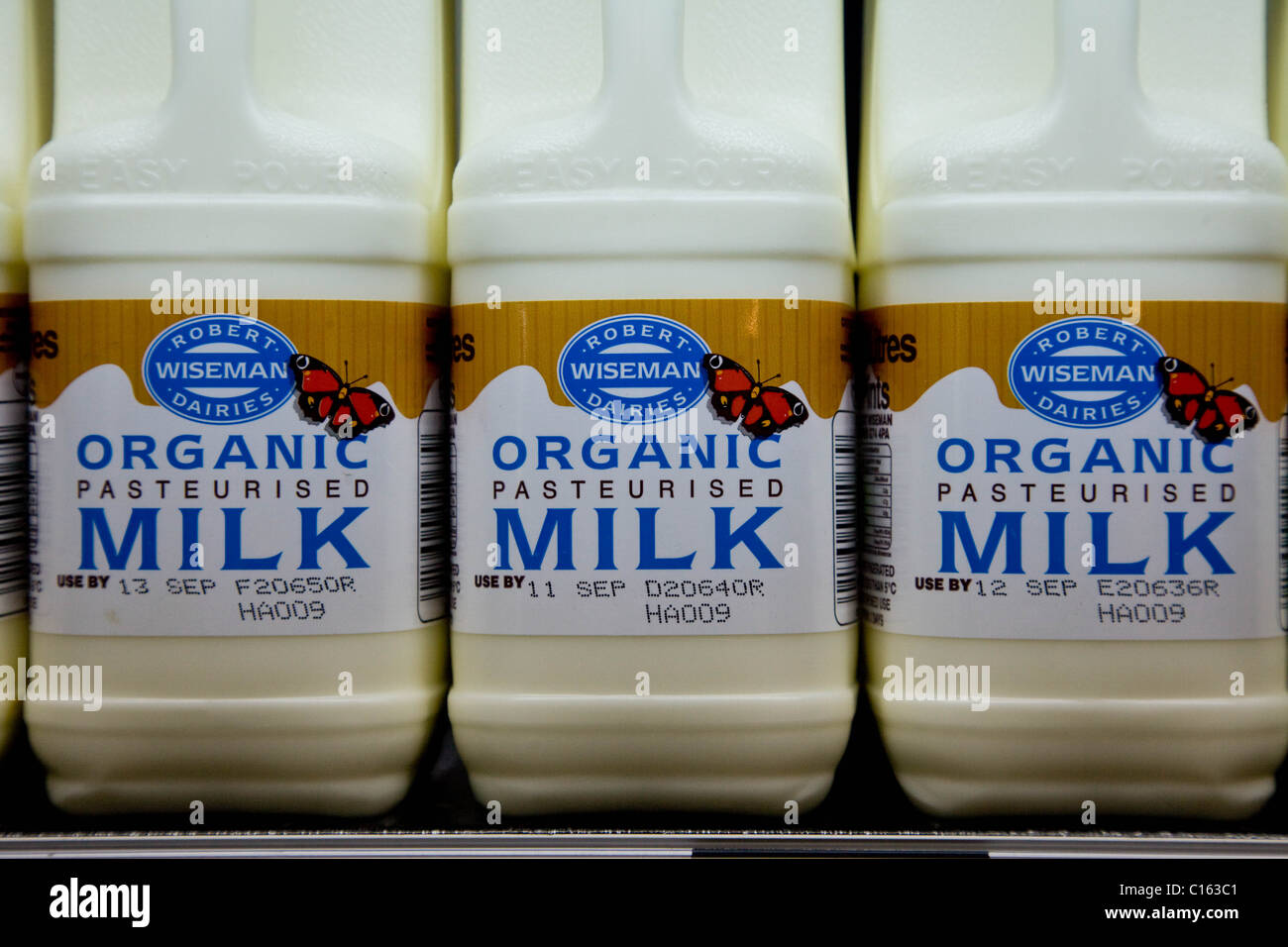 Robert Wiseman Organic Pasteurised Milk Stock Photo