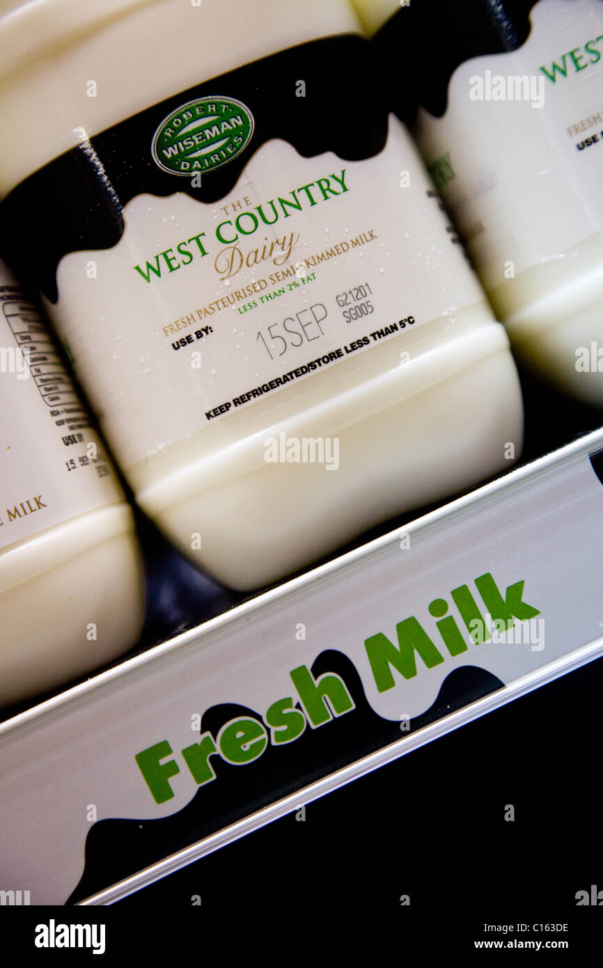 Robert Wiseman West Country Pasteurised Milk Stock Photo