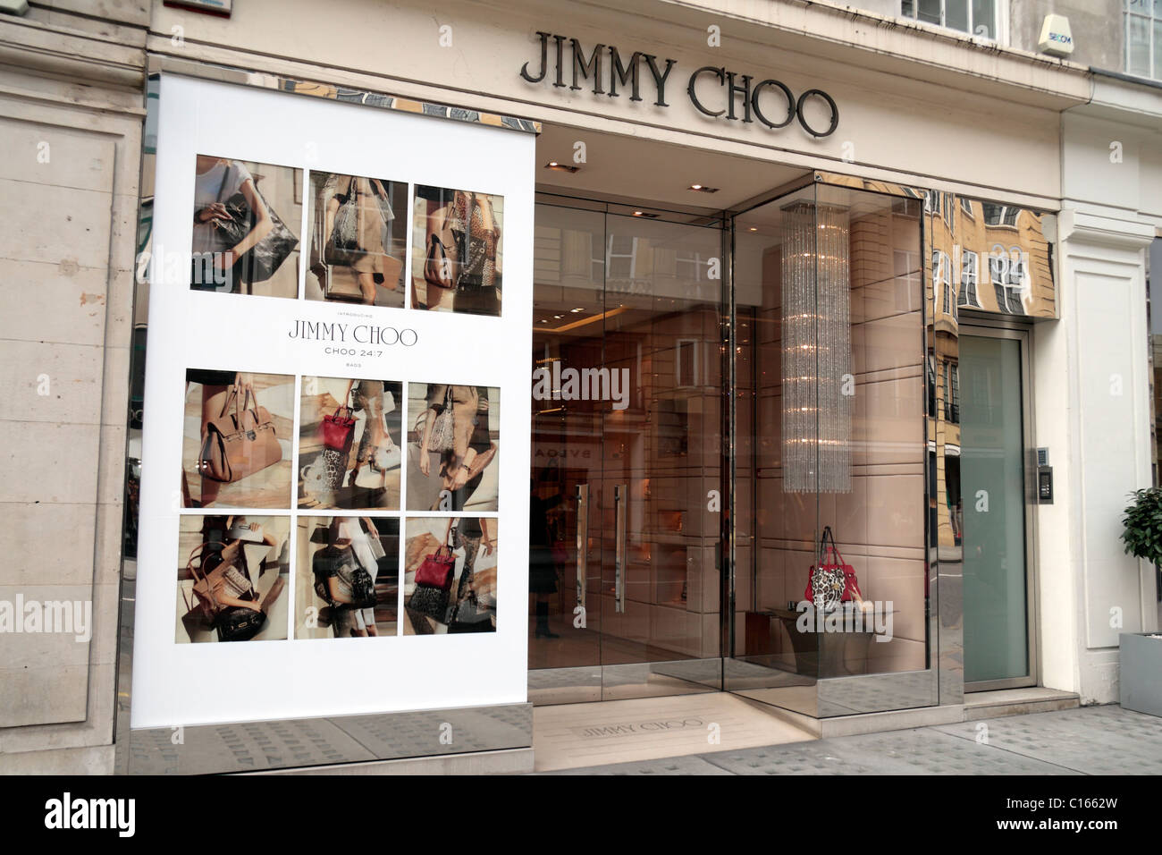 Jimmy choo ltd hi-res stock photography and images - Alamy