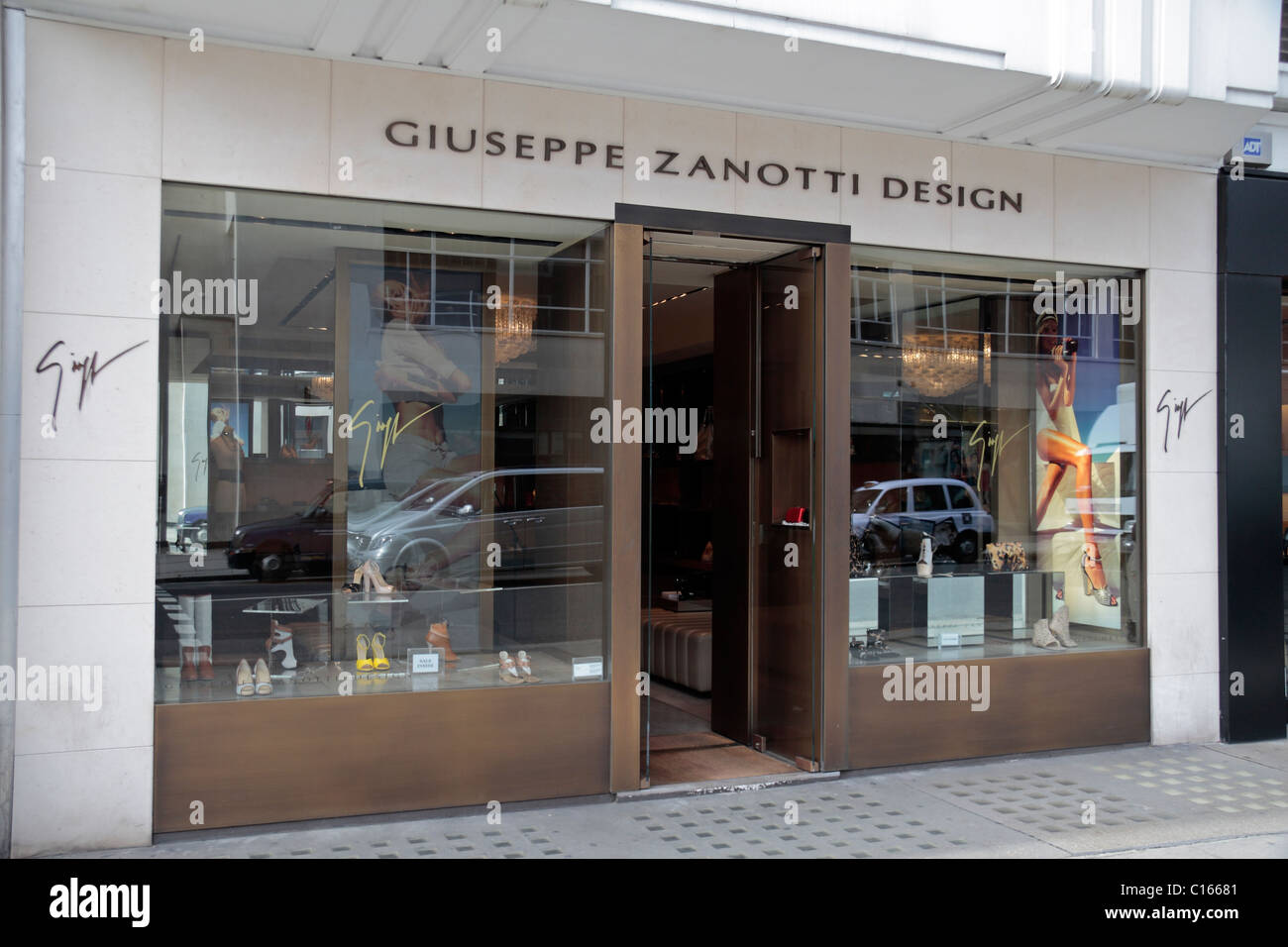 The Giuseppe Zanotti Design men & women's shoe shop on Sloane Street, London, SW1, England Stock Photo Alamy
