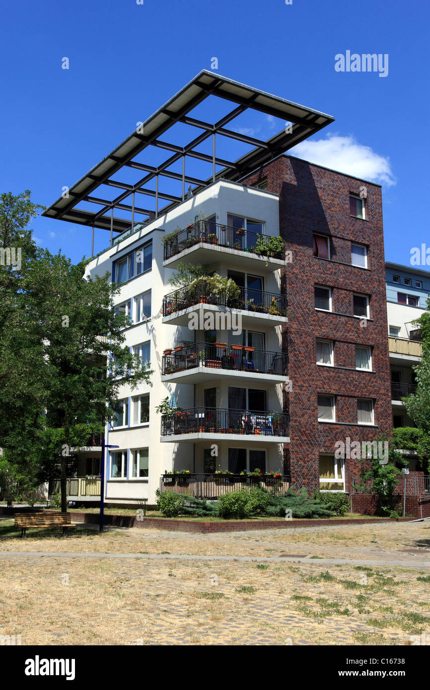 Modern residential building, Rummelsburger Bucht residential quarter, Wasserstadt Alt Stralau, Expo 2000, Berlin Stock Photo