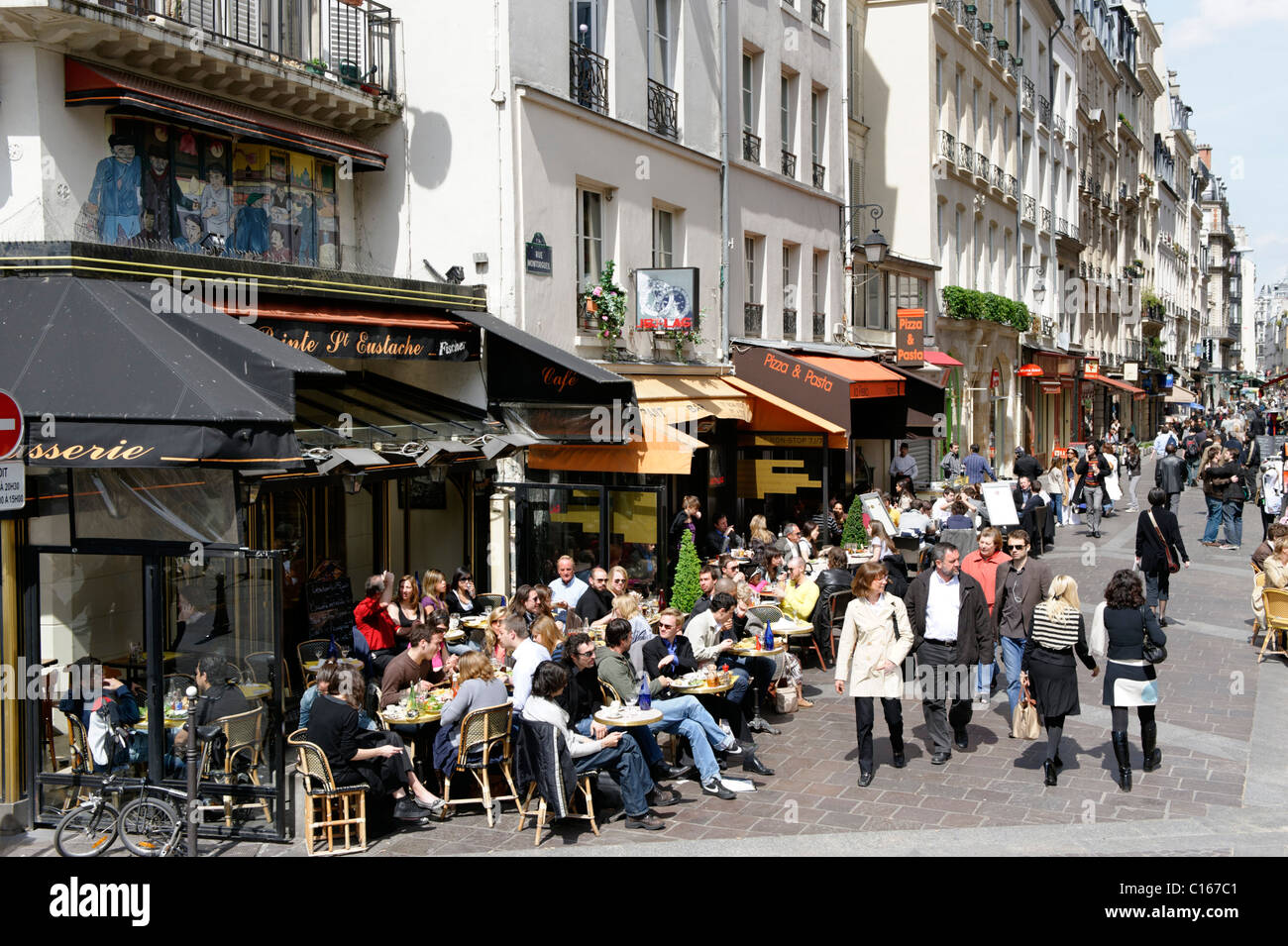 Street cafe, shops, Rue Montorgueil, 2. Arrondissement, city centre, Paris, France, Europe Stock Photo