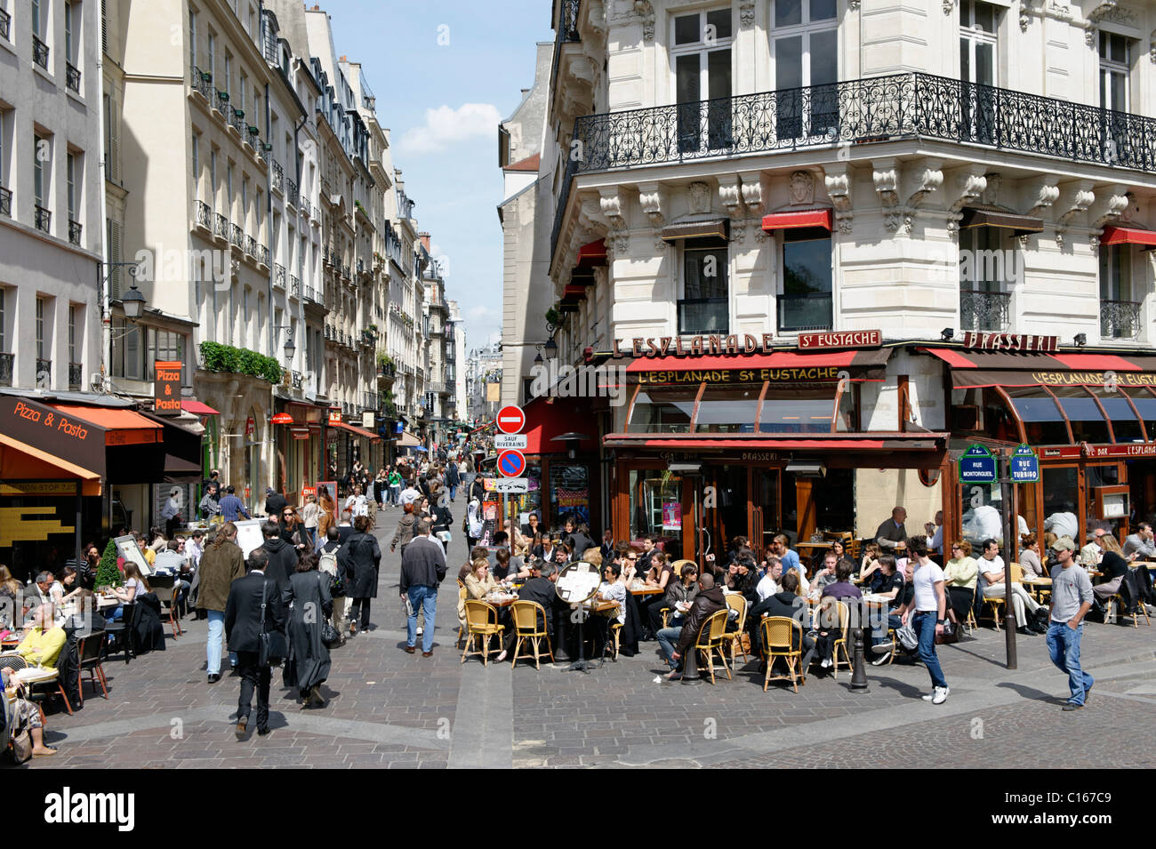 Street cafe, shops, Rue Montorgueil, 2. Arrondissement, city centre, Paris, France, Europe Stock Photo