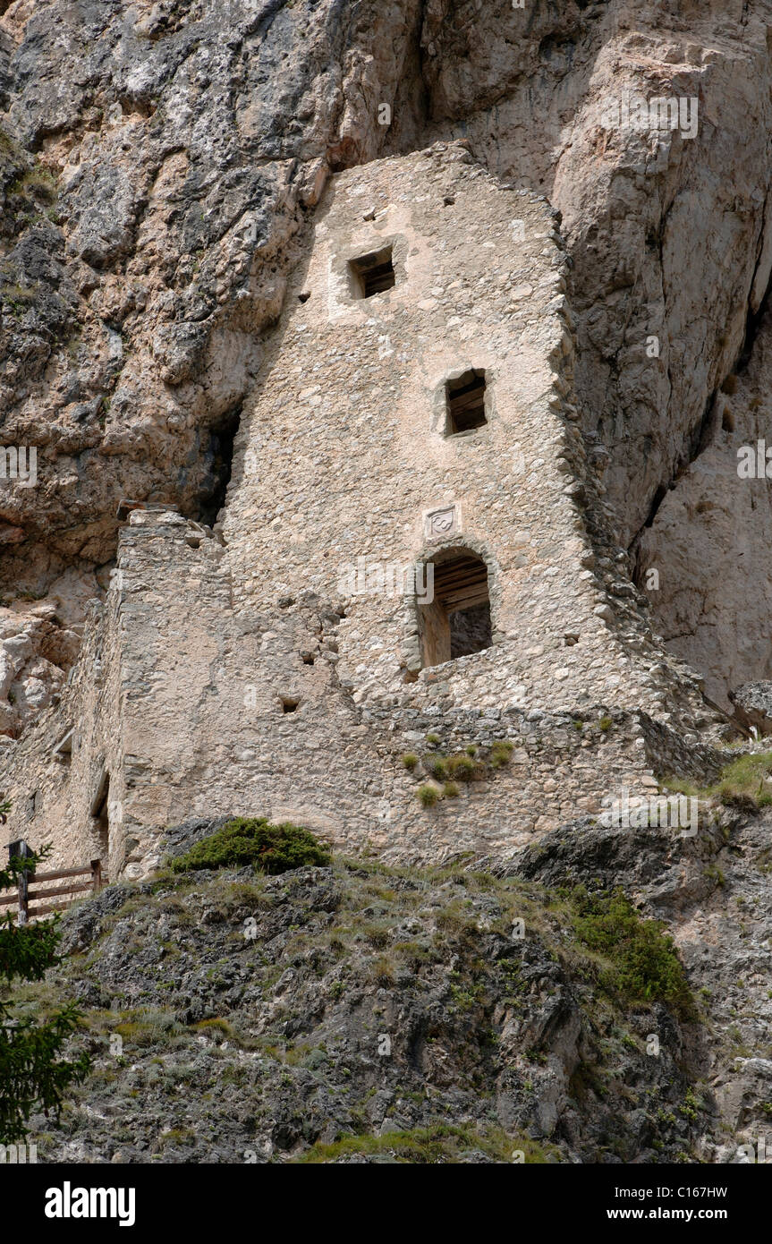 Wolkenstein Fortress ruins, Wolkenstein im Groedental, or Selva di Val Gardena, Bolzano-Bozen, Italy, Europe Stock Photo