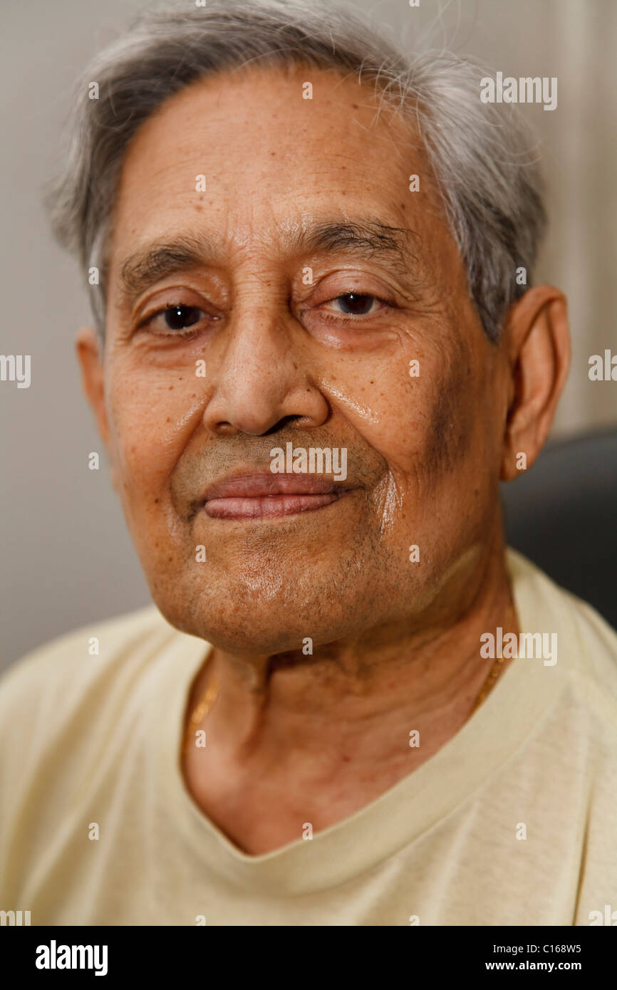 Head only portrait of an Indian senior man with gray hair Stock Photo