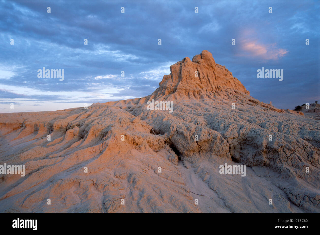 Rock formation of the walls of China at sunset, Mungo National Park, New South Wales, Australia Stock Photo