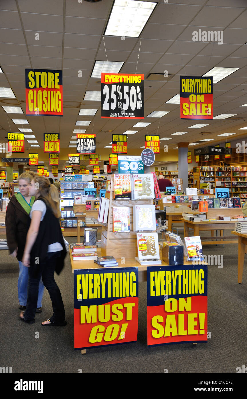 is closing its bookstores and 4-Star stores to focus on grocery