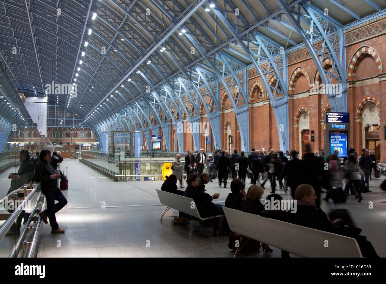 St Pancras International Railway Station - London Stock Photo
