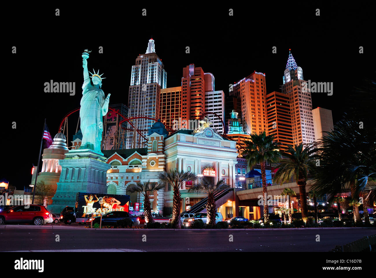 New York-New York hotel casino creating New York City skyline with skyscraper towers and Statue of Liberty replica. Las Vegas Stock Photo