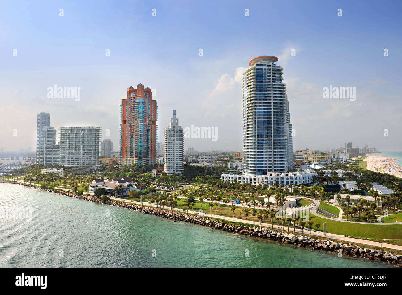 Caoba Downtown Miami Highrise Luxury Apartments View of City in Background  Stock Photo - Image of modern, architecture: 162140602