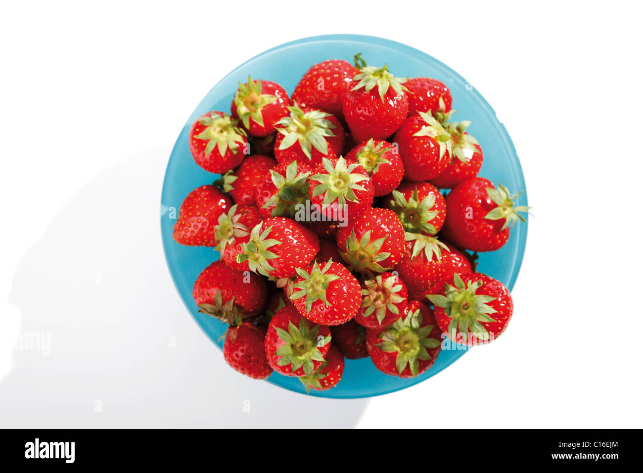 Strawberries in bowl top hi-res stock photography and images - Alamy