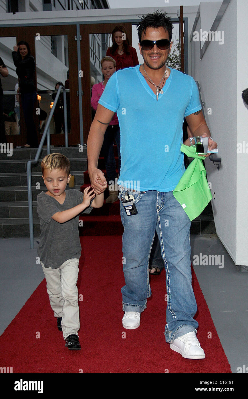 Peter Andre and son Junior leaving the GBK guesting suite at the SLS ...