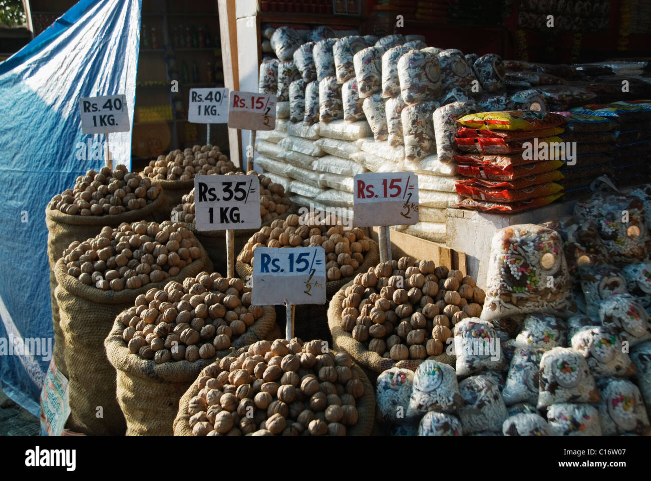 Walnuts at a market stall, Vaishno Devi, Katra, Jammu And Kashmir Stock