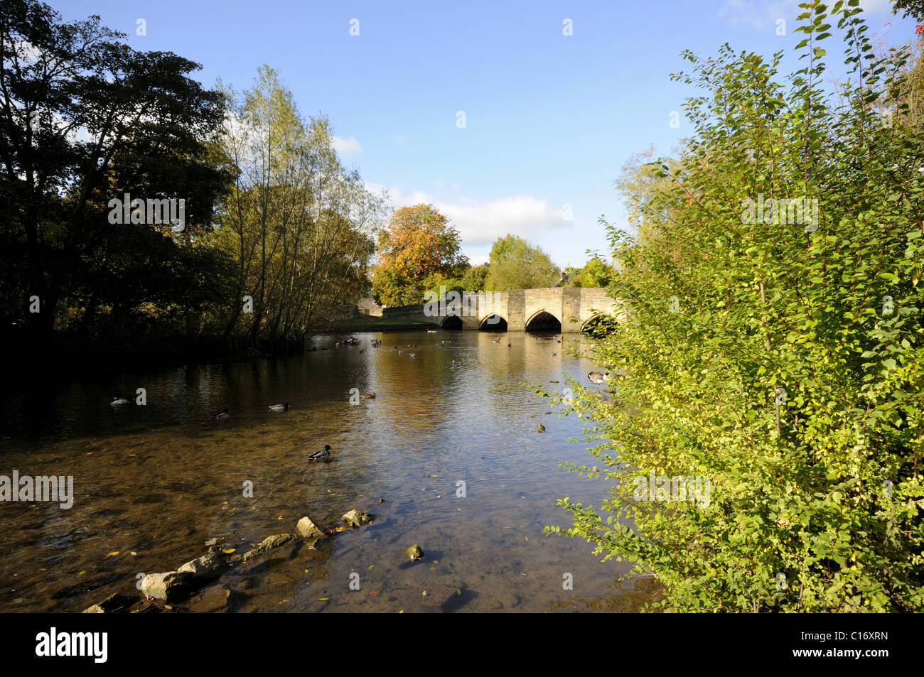 Bridge over River Wye in Bakewell Peak District Stock Photo Alamy
