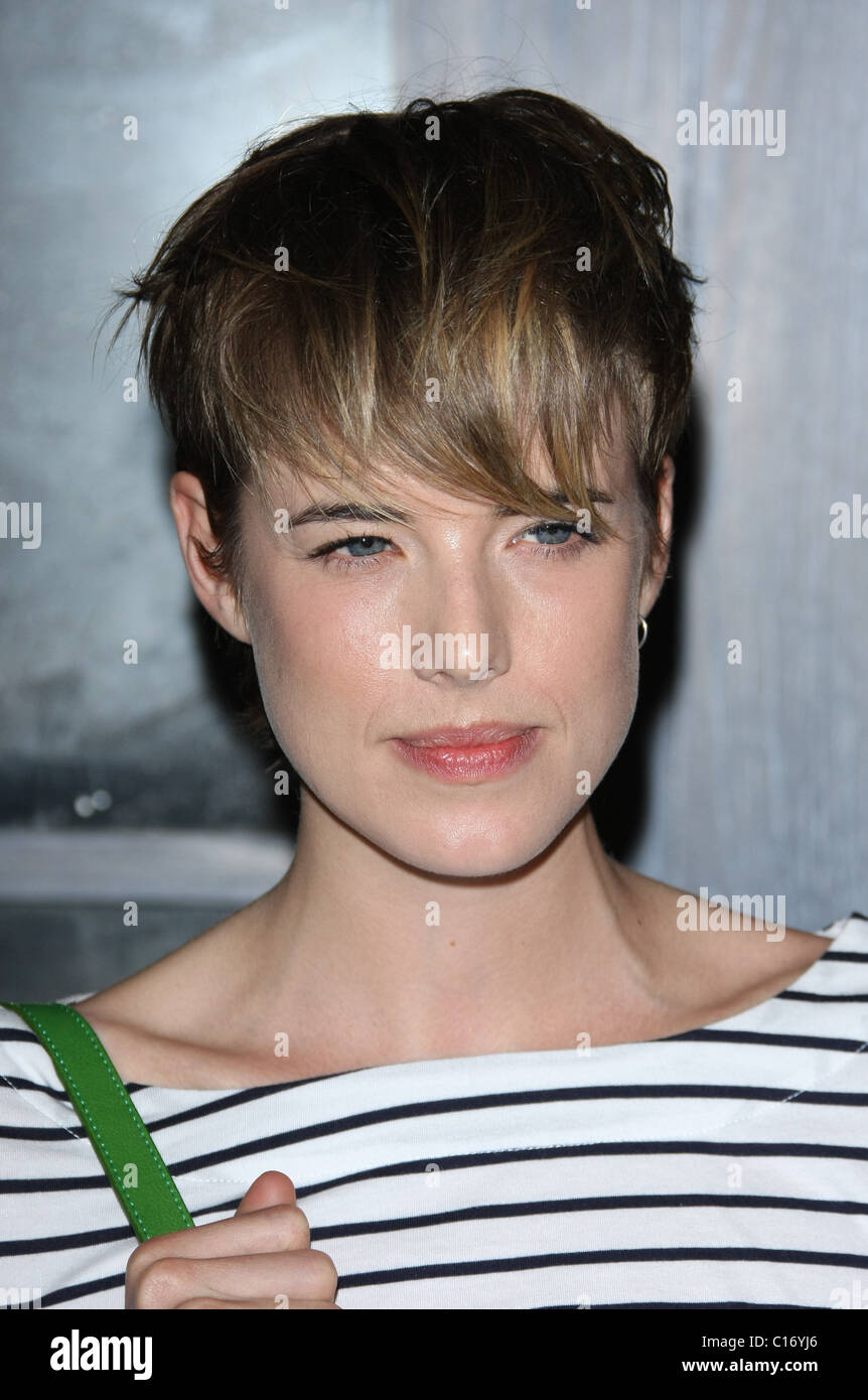 AGYNESS DEYN UK STYLE BY FRENCH CONNECTION LAUNCH LOS ANGELES CALIFORNIA USA 09 March 2011 Stock Photo