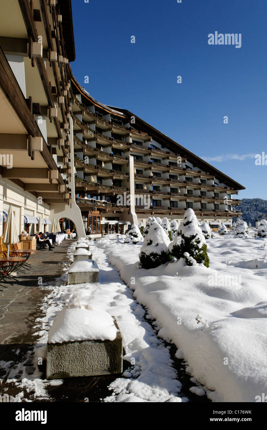 Luxury Interalpen Hotel, 5 stars, near Seefeld, Telfs, in winter with a pool, Tyrol, Austria, Europe Stock Photo