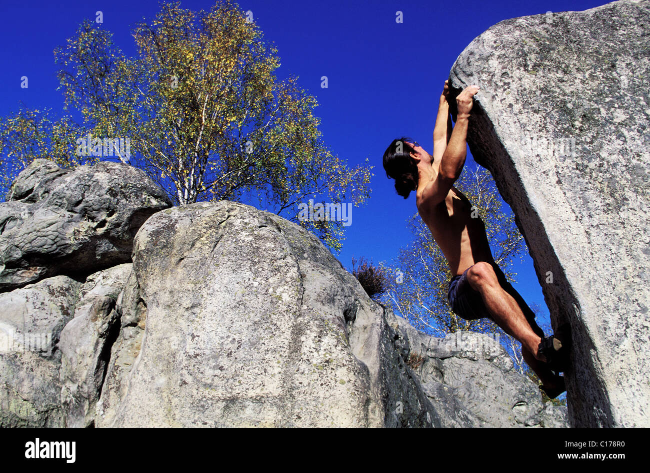 Fontainebleau rock climbing hires stock photography and images Alamy
