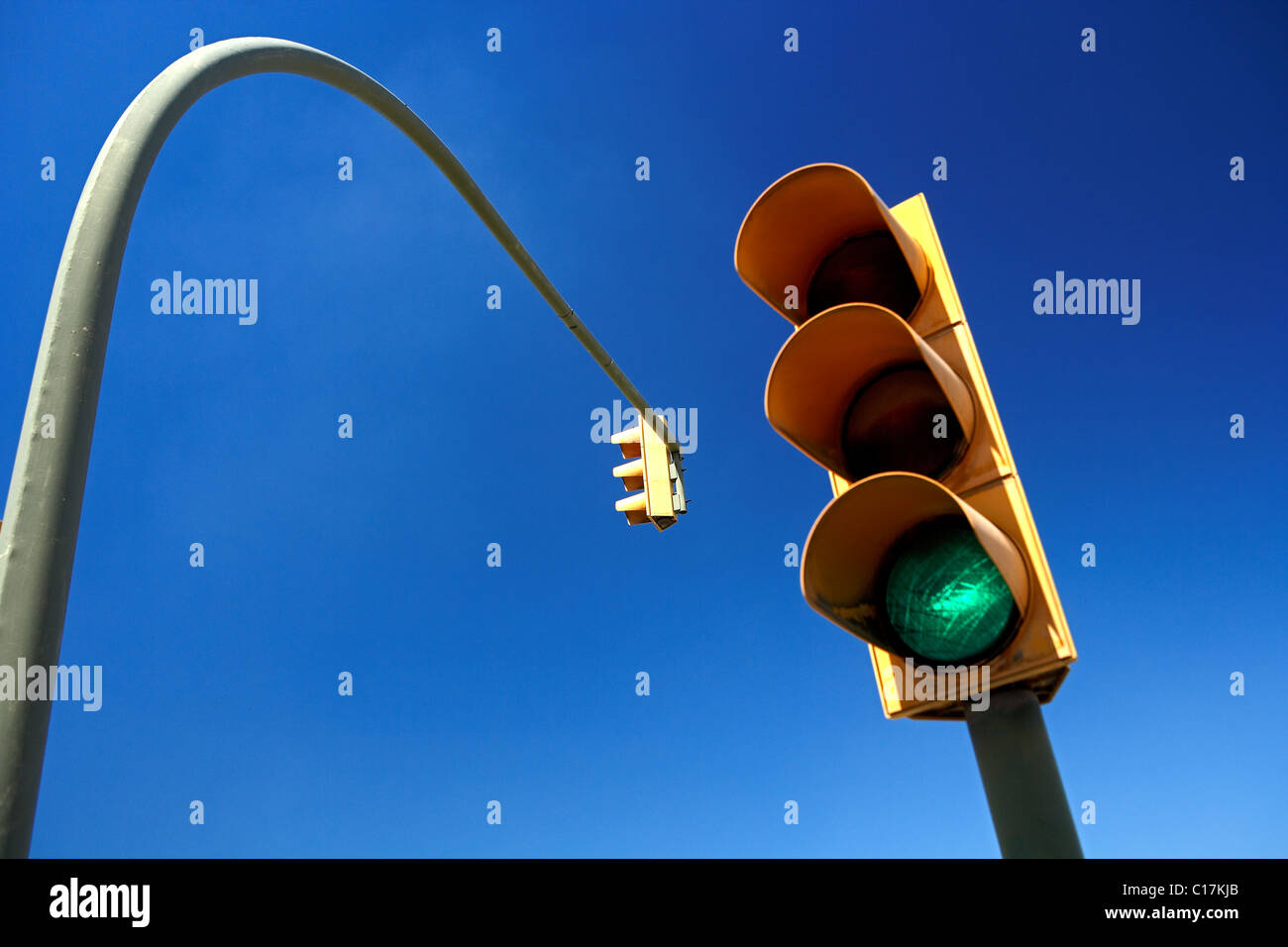 Traffic light Spain Stock Photo - Alamy