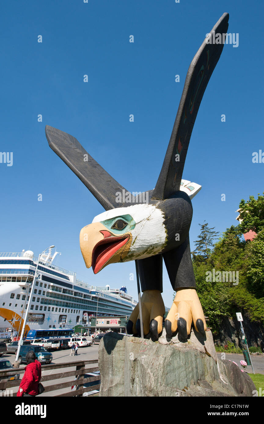 Ketchikan, Alaska. Cruise ship and Bald eagle totem near cruise