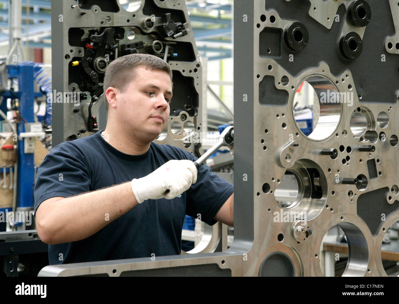 Employee heidelberger druckmaschinen ag mounting hires stock