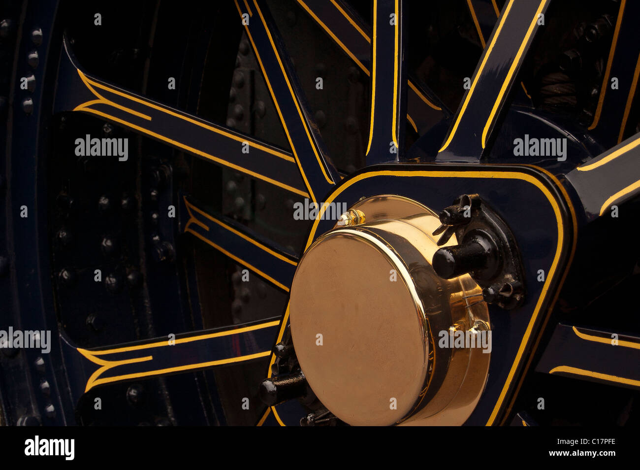 Centre of the rear wheel of a traction engine Stock Photo Alamy