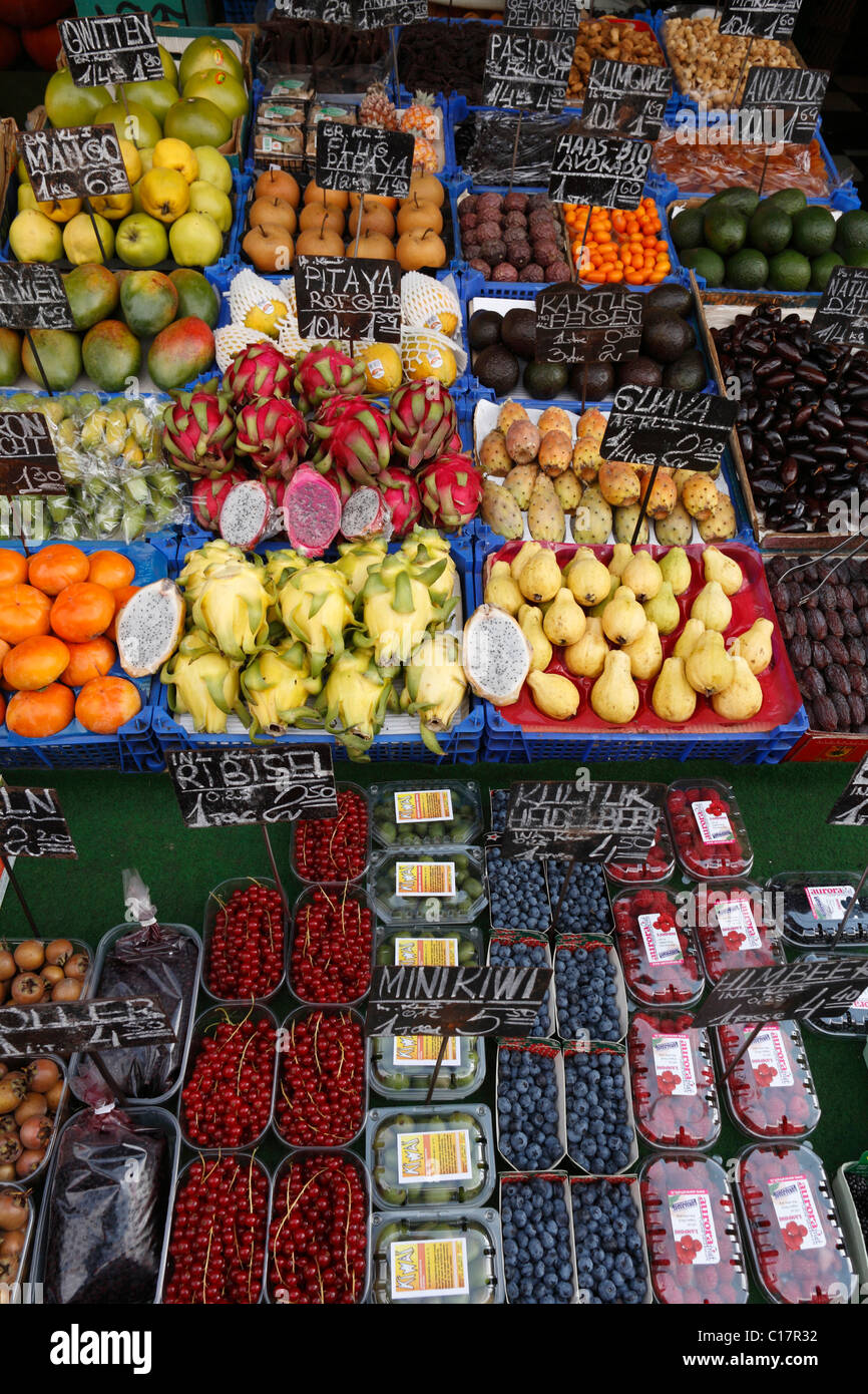 Fruit display at the Naschmarkt, famous Viennese market, Vienna, Austria, Europe Stock Photo