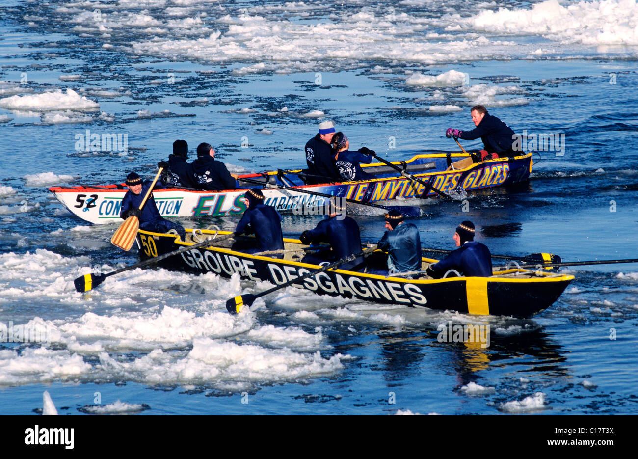 Canada, Quebec Province, Quebec city, canoe race of the Winter carnival on Saint Lawrence river Stock Photo