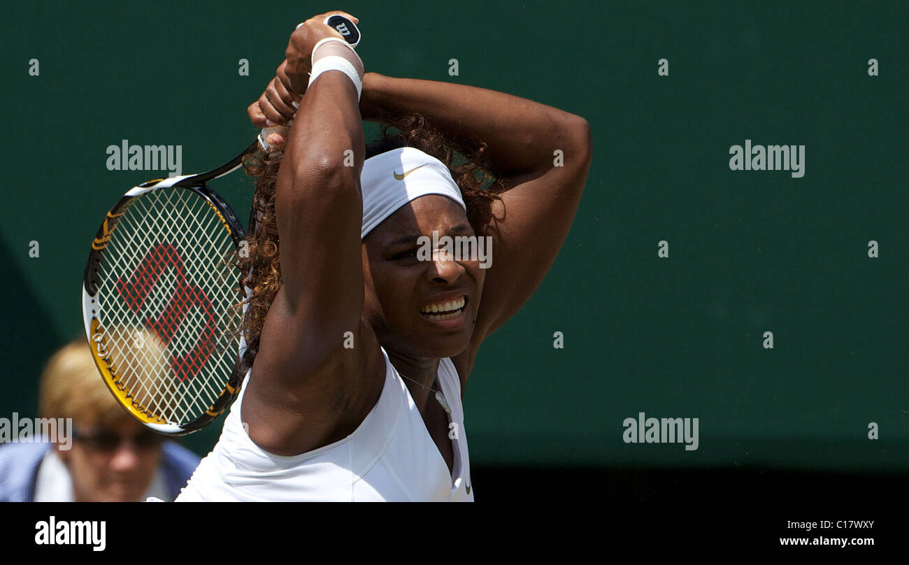 Alizé Cornet Slams Alcaraz and Serena Over US Open Mixed Doubles: "A Total Disrespect to the Sport