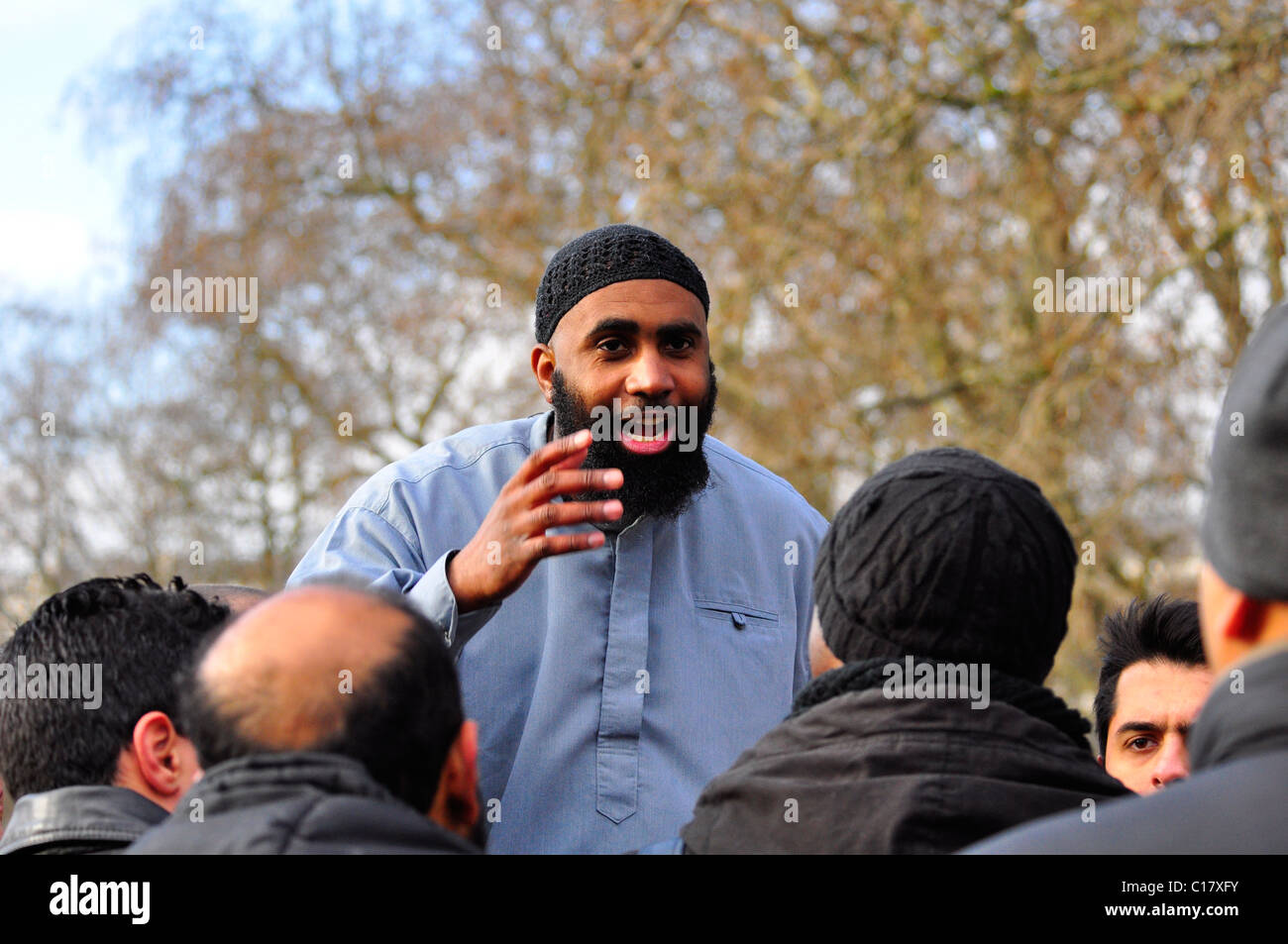 Speakers corner muslim hires stock photography and images Alamy