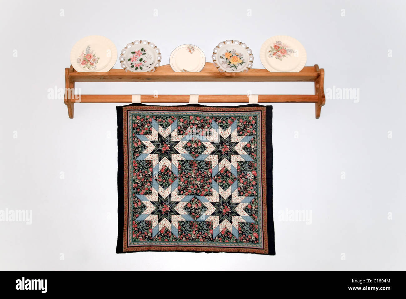 Amish quilt hires stock photography and images Alamy