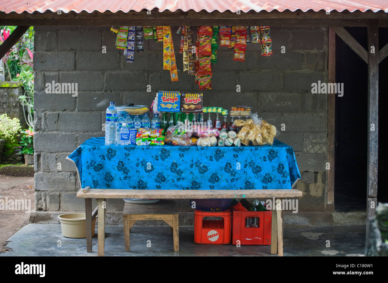 A typical warung in Bali, Indonesia. A warung is an indispensable feature  of Indonesia daily life - a simple food stall Stock Photo - Alamy
