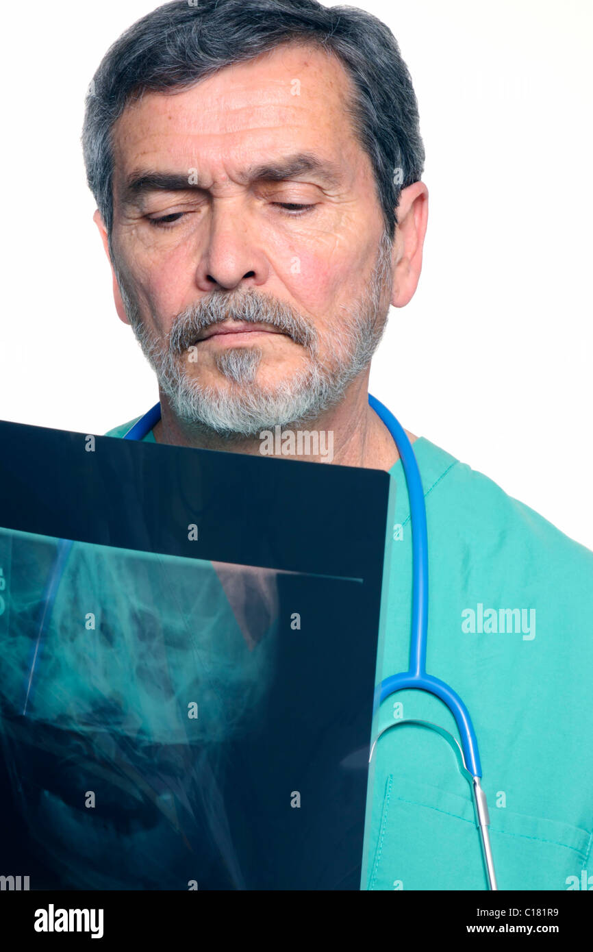 Doctor xray hi-res stock photography and images - Alamy