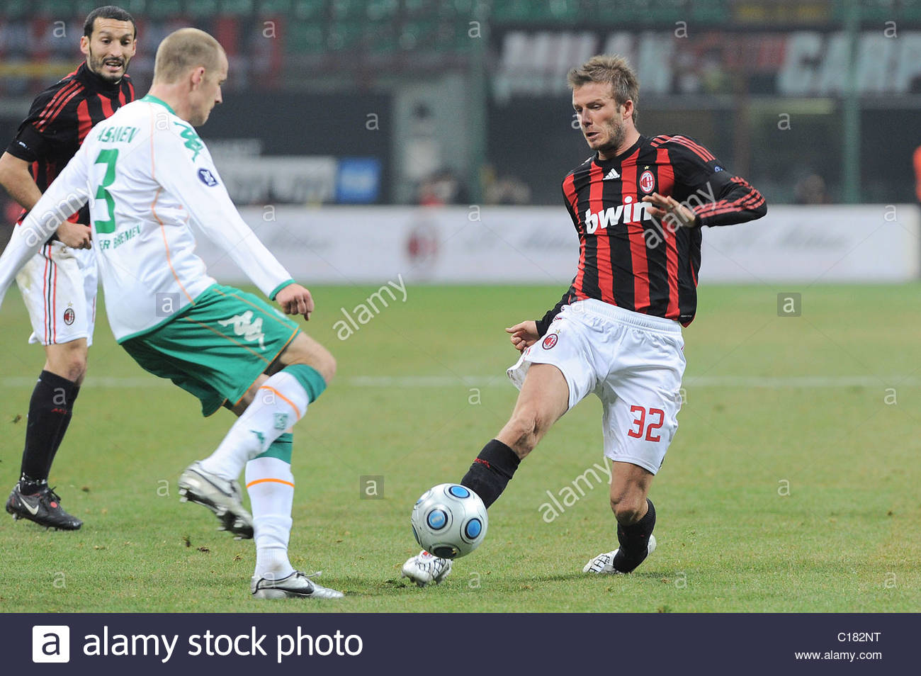 Milan included David Beckham on the UEFA Cup bid 36 Milan included David Beckham on the UEFA Cup bid 7