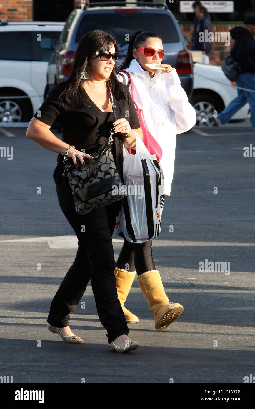 Katie Price during her shopping spree where she brought new Ugg boots, a  red handbag and a new white hoodie top Santa Monica Stock Photo - Alamy