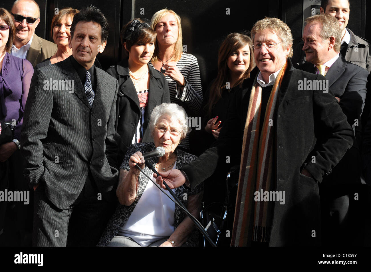 Roger Daltrey and Keith Moon's mother Kit Moon, along with family and